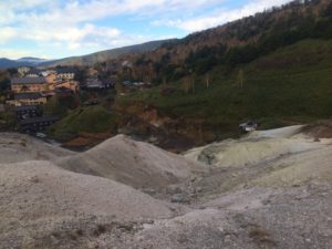 万座温泉　硫黄日本一